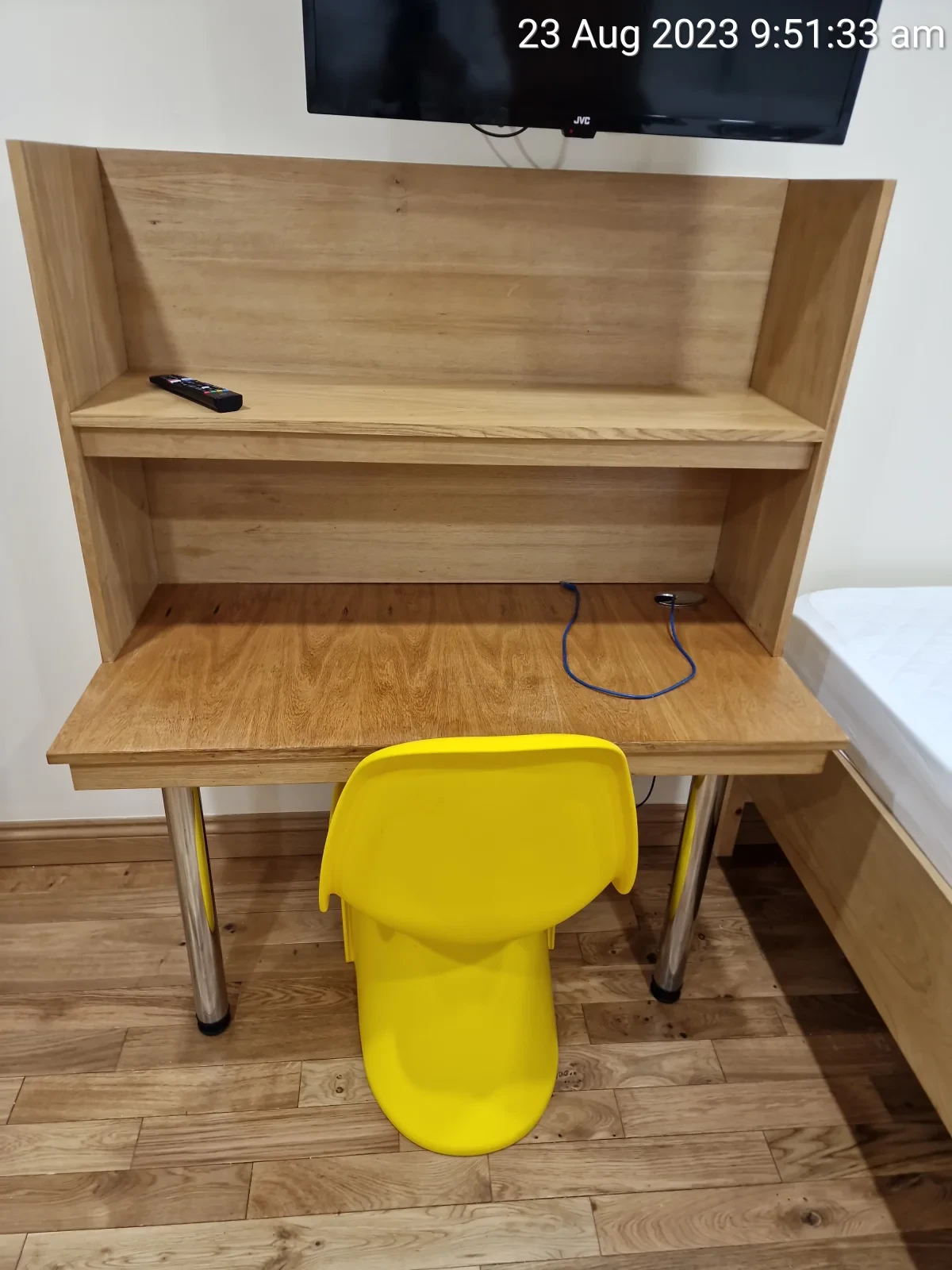Study space at 6-12 Gregory Boulevard