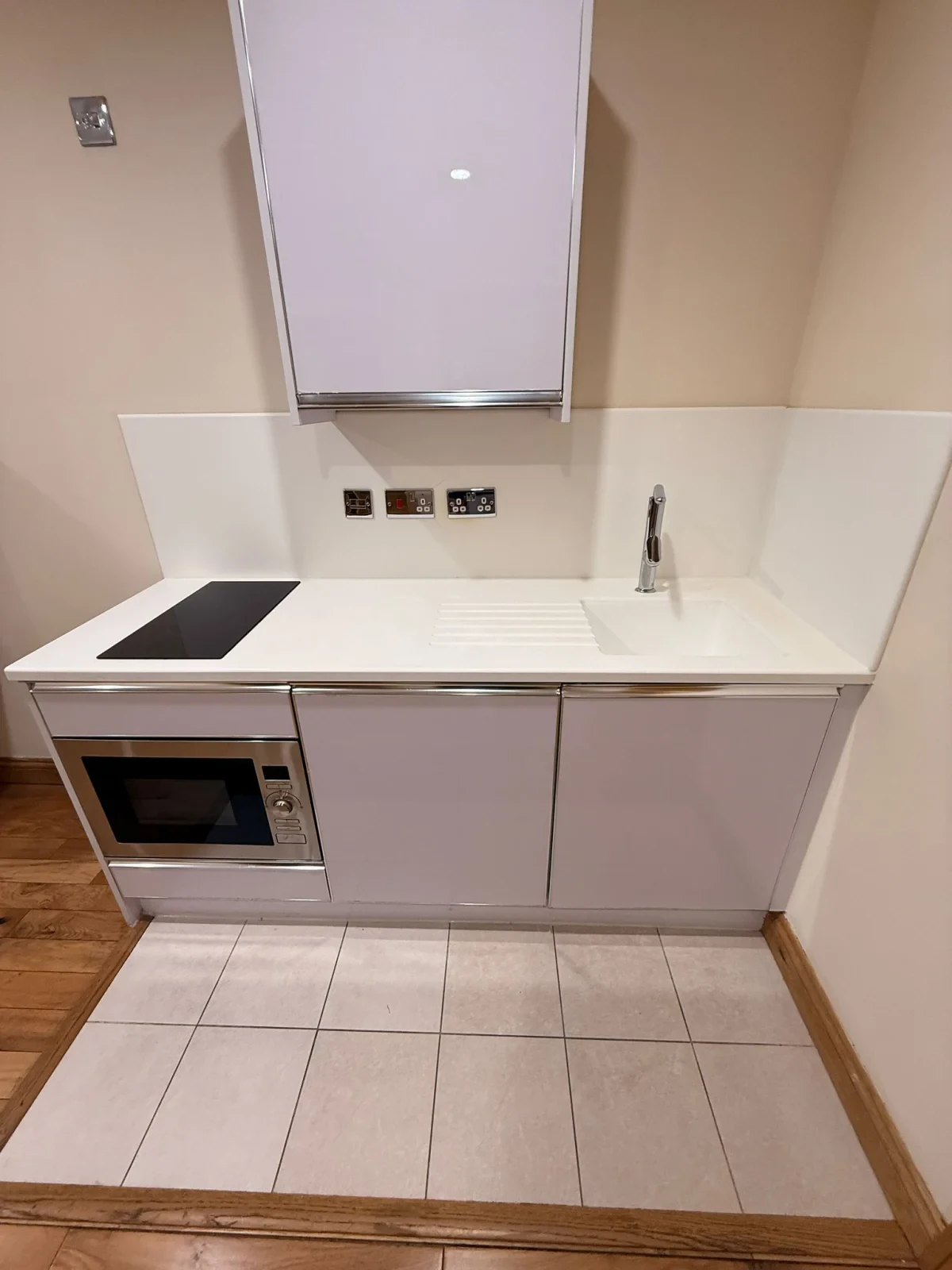 Kitchen at 43B Gregory Boulevard