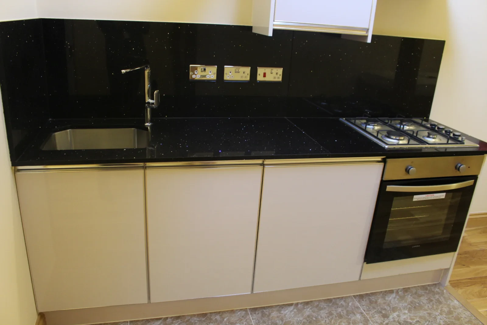 Kitchen at Player Street